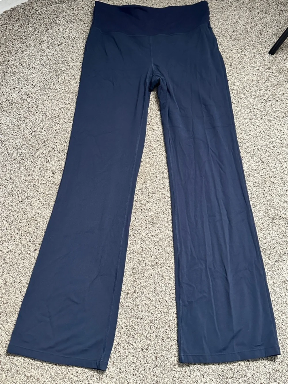 Athleta studio flare Navy  Yoga Pants size L active wear,yoga gym  stretch soft